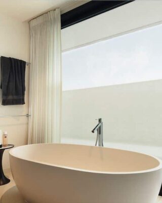 films opalisants dans salle de bain