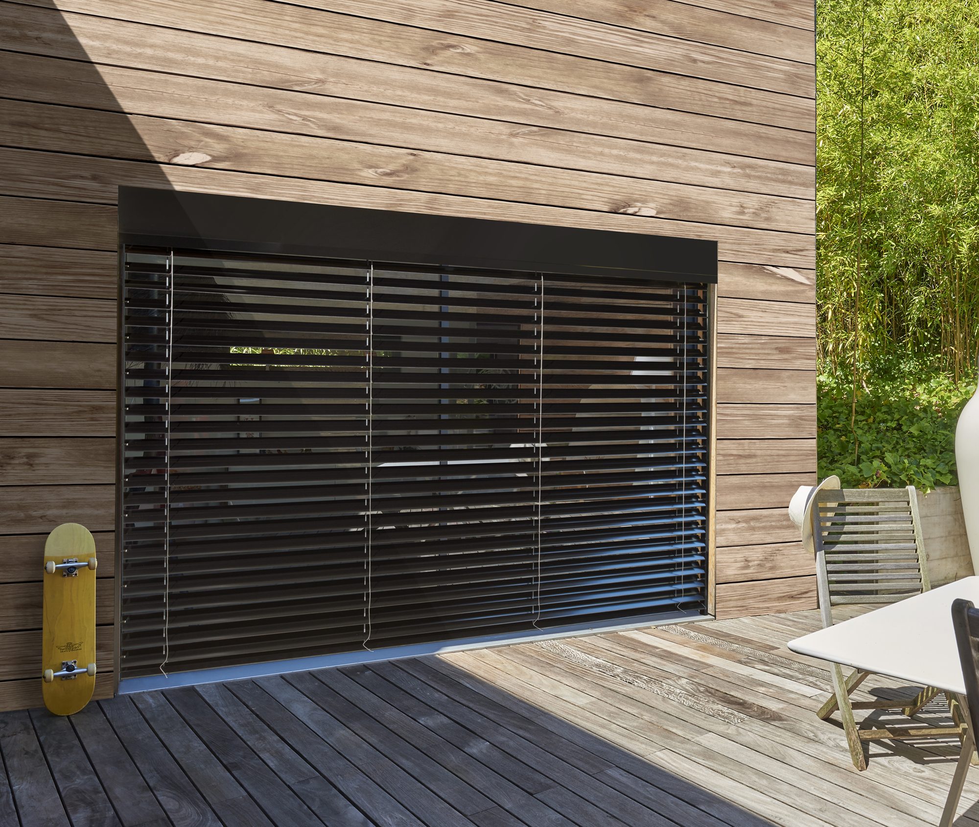 Les stores brise soleil orientables / LamoCyb