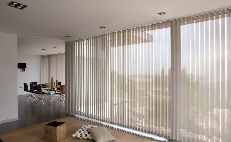 stores d'intérieur sur-mesure