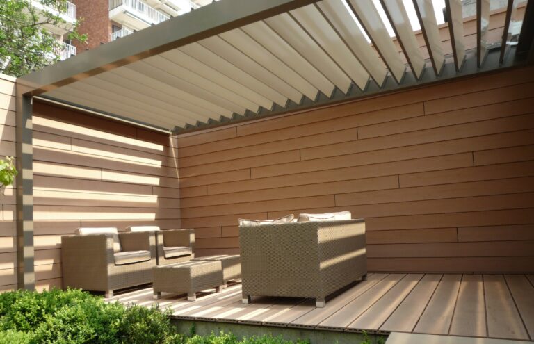 Pergola bioclimatique haut de gamme